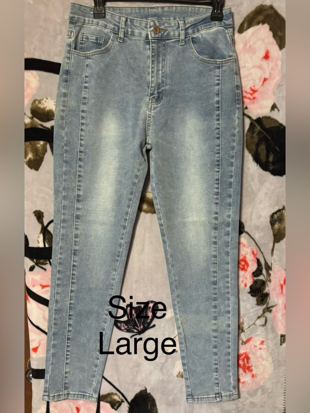 Large Jeans